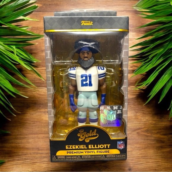 FUNKO Gold Premium Vinyl Figure - Ezekiel Elliott #21 Dallas Cowboys - Picture 1 of 3
